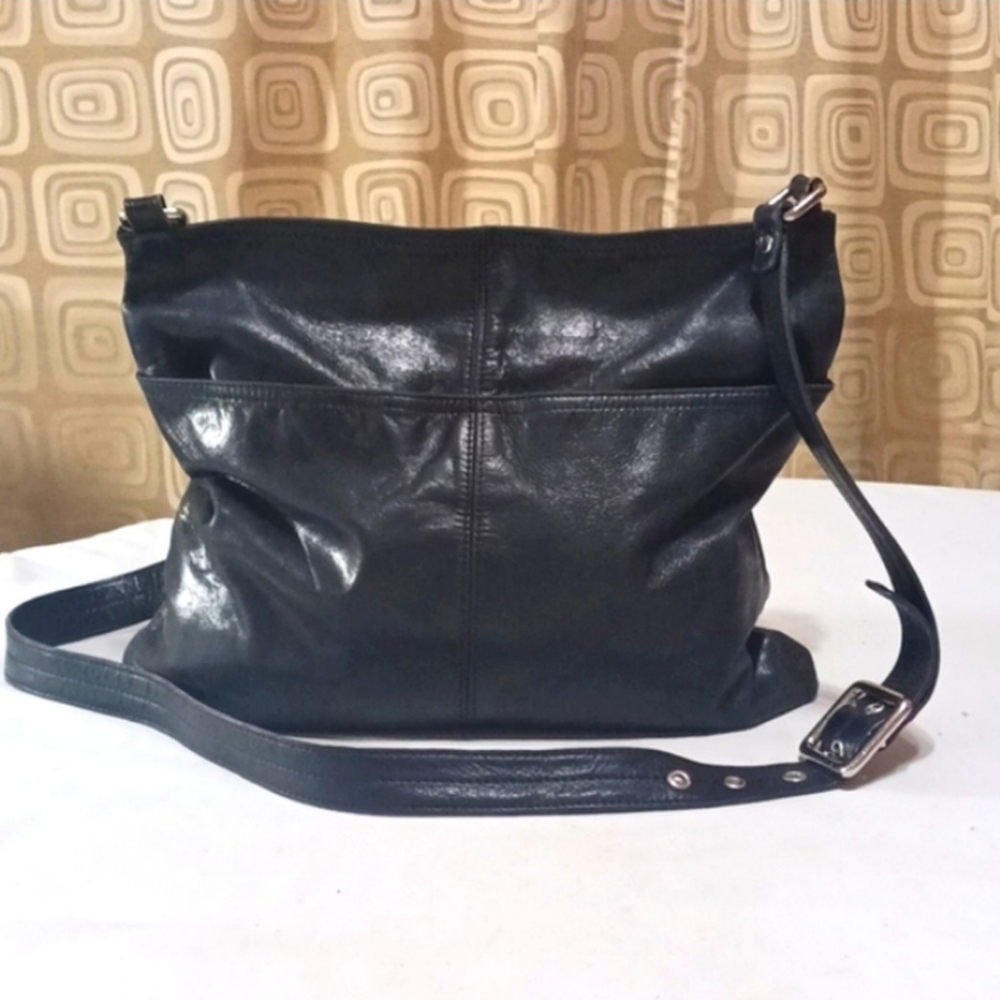 Hobo Black Leather Shoulder Bag